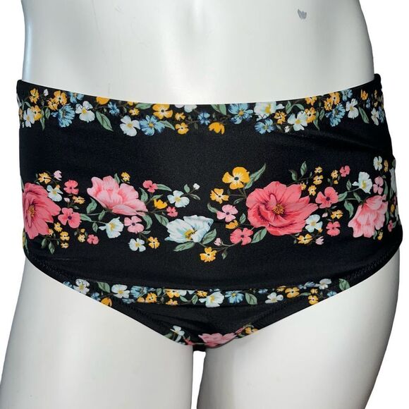 Old Navy bikini black top with floral bottom Sm bottom Med top - Picture 2 of 10